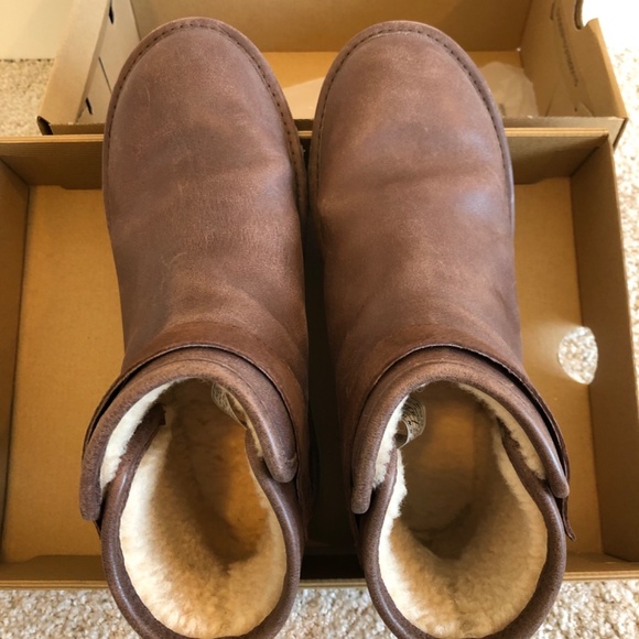 UGG Australia ANKLE BOOTS - Picture 9 of 9